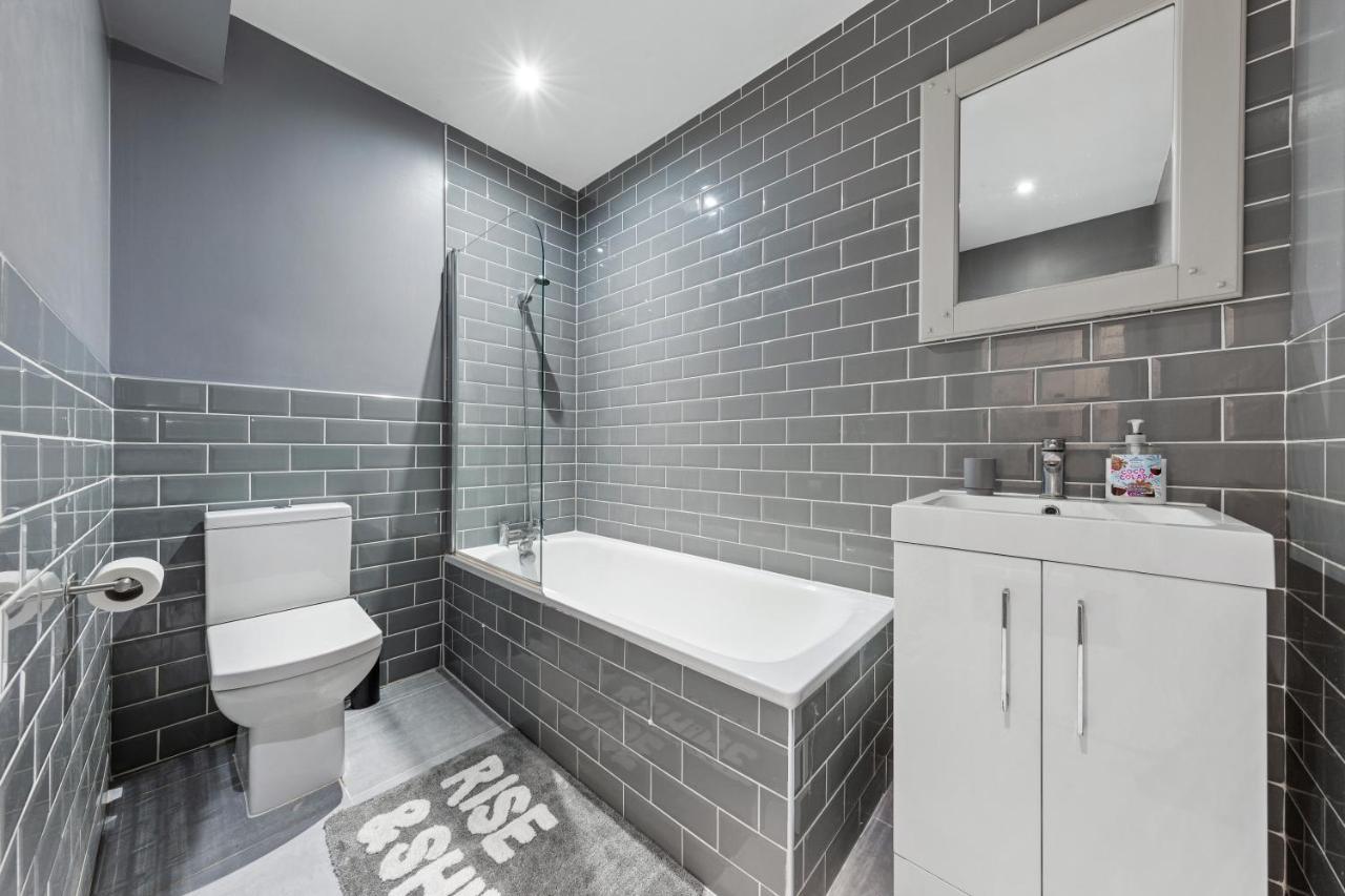 Apartament Majestic 4 At Reganway Rw4 Londyn Zewnętrze zdjęcie
